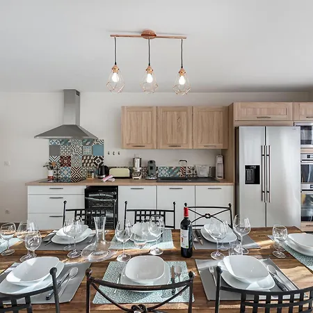 Au Pied Des Pistes - 6 Adultes + 2 Enfants, 4 Chambres, Parking, Wifi - Fr-1-570-40 * Saint-Martin-de-Belleville